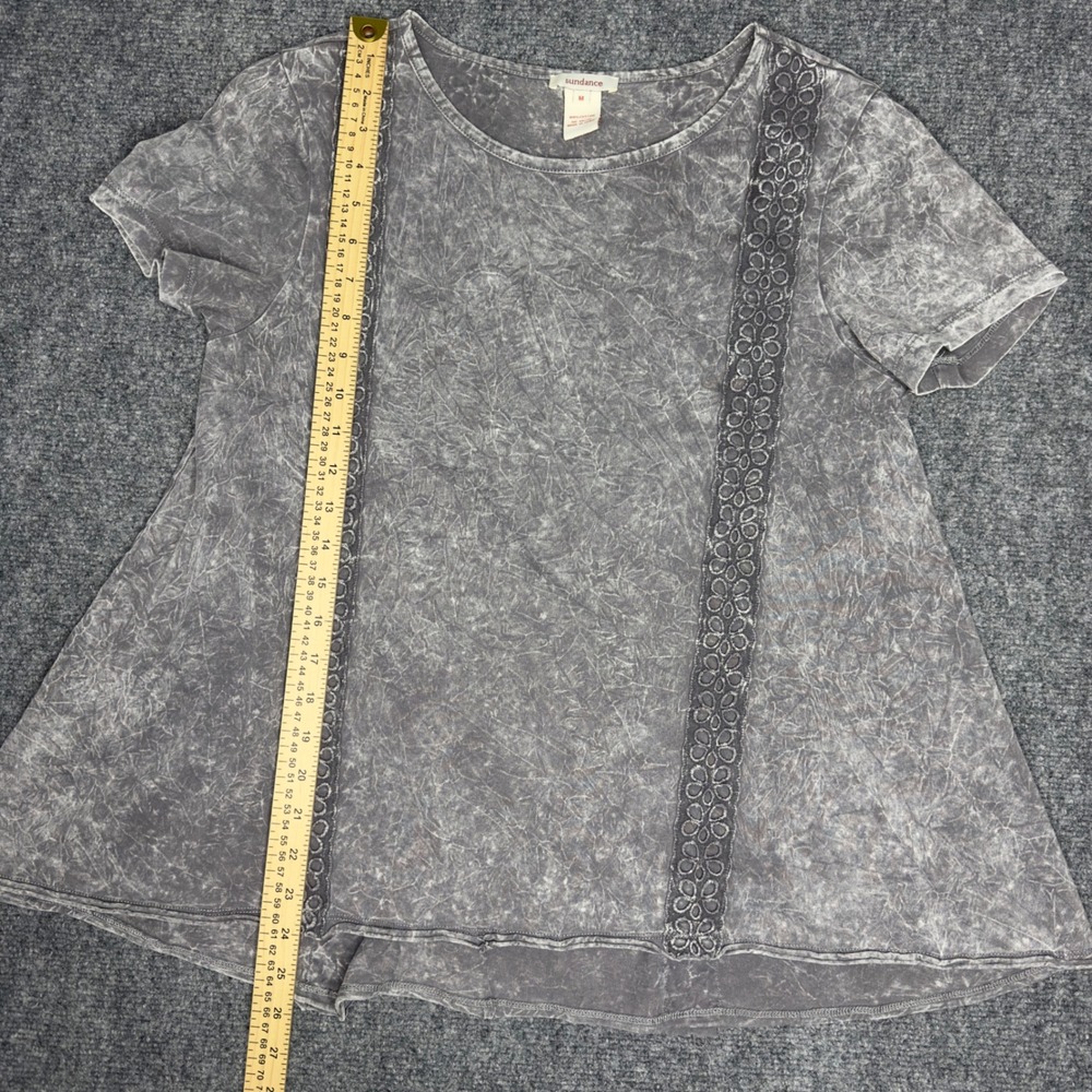 Sundance‎ T-Shirt Women M Gray Cotton Acid Wash Eyelet Boho Cottage Whimsigoth - Picture 6 of 6